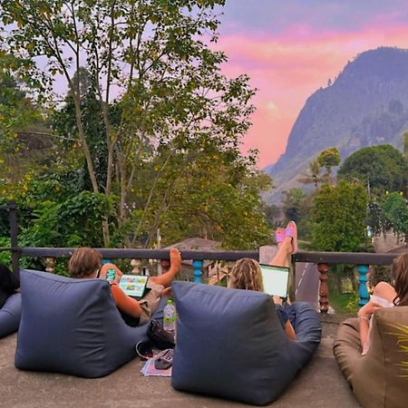 Rock View Hostel 엘라 외부 사진