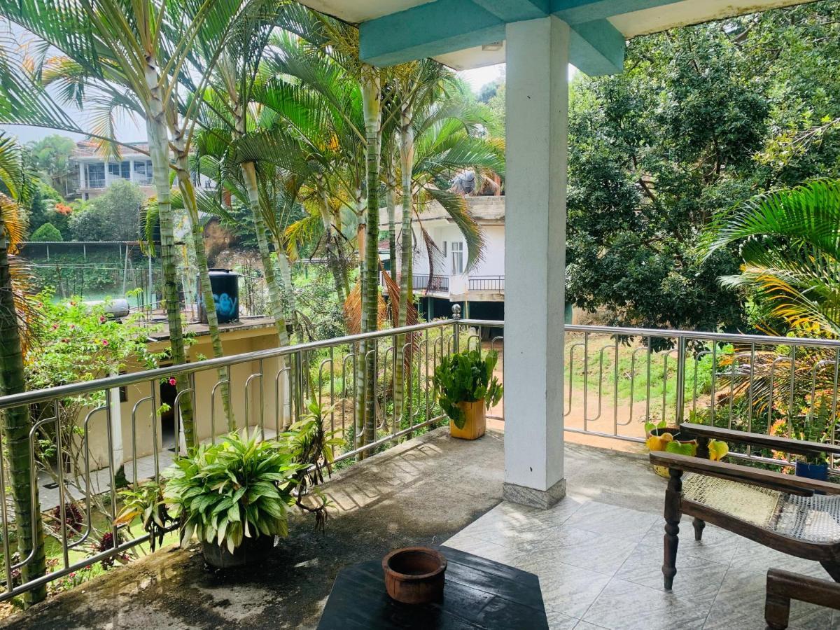 Rock View Hostel 엘라 외부 사진