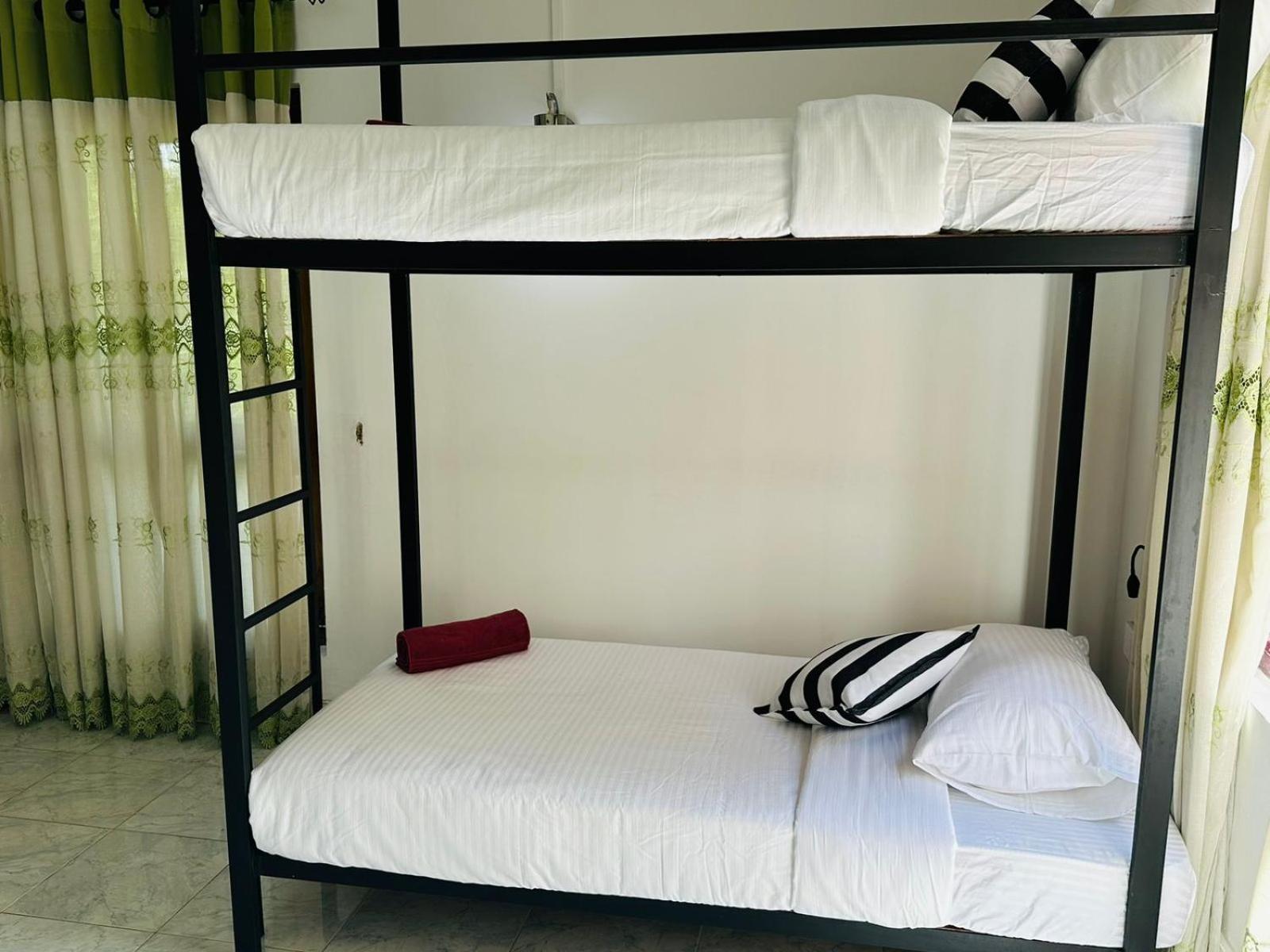 Rock View Hostel 엘라 외부 사진